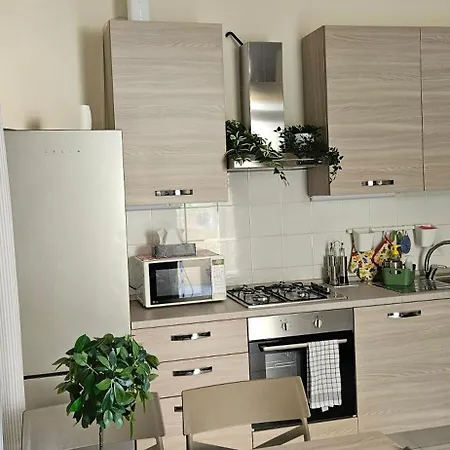 Apartament Casa Di Max, Zona Fiera E Free Parking