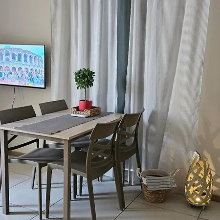 Casa Di Max, Zona Fiera E Free Parking Apartament